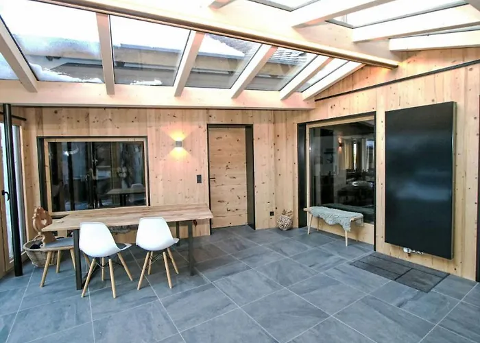 Semesterbostad Data Castle